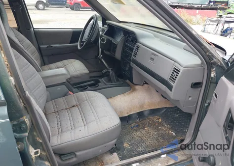 1993 Jeep Grand Cherokee из США, поврежденный, VIN 1J4GZ68S1PC540294